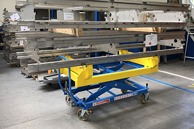 Intraboss product image of Lifting Tables